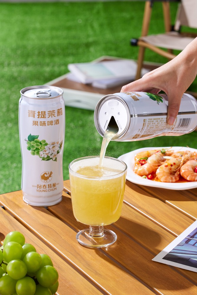 星空体育青提茉莉果味啤酒650ml罐装